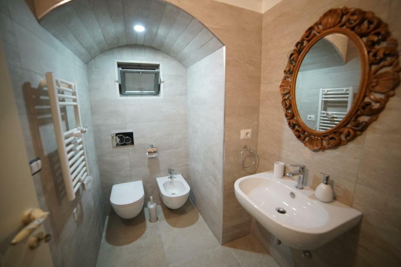 Ui Momm Hotel Matera Exterior photo